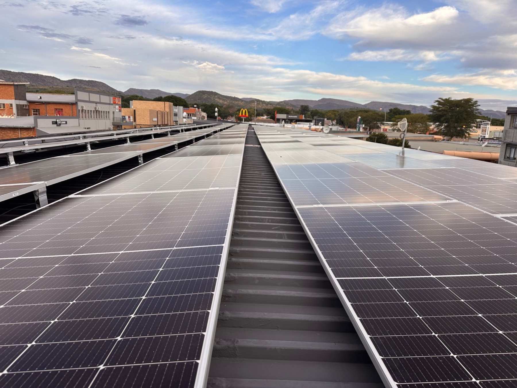 Commercial grid-tied rooftop solar array